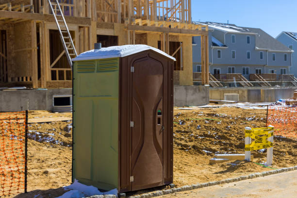 Best Porta potty rental near me  in New Castle, DE